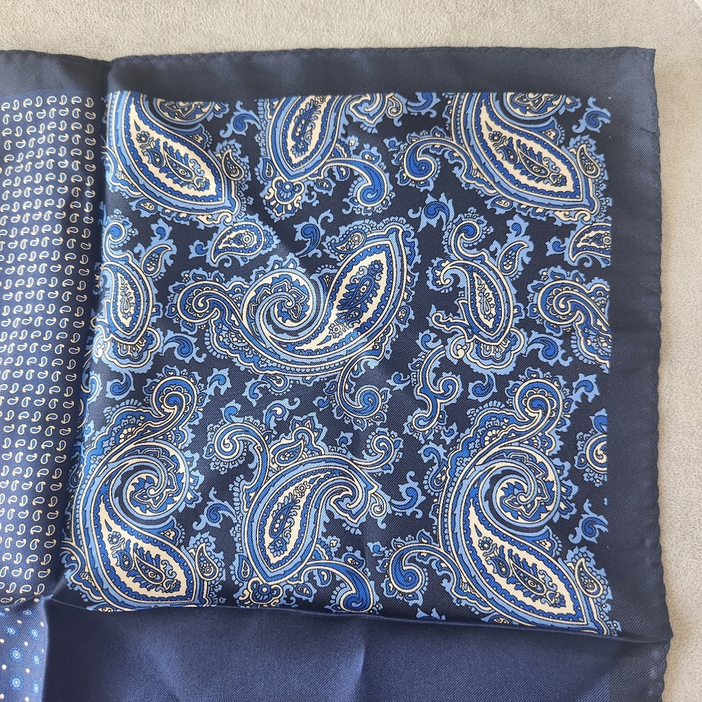 Cremieux Pocket Square 4 Panels Blue Paisley 100% Silk Foulard Pochette New $35 - Picture 8 of 11